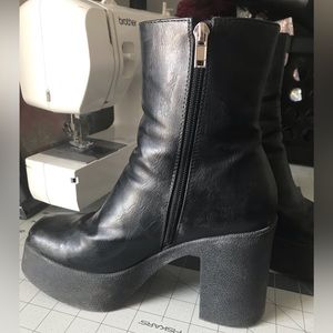 Lamoda My Hero Platform Boots